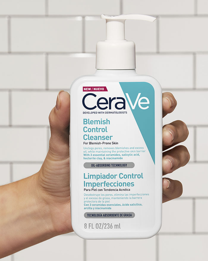 Limpiador facial CeraVe para el acné, Limpiador de ácido salicílico al 2%  con arcilla purificante para pieles grasas, Elimina puntos negros y  controla los poros obstruidos